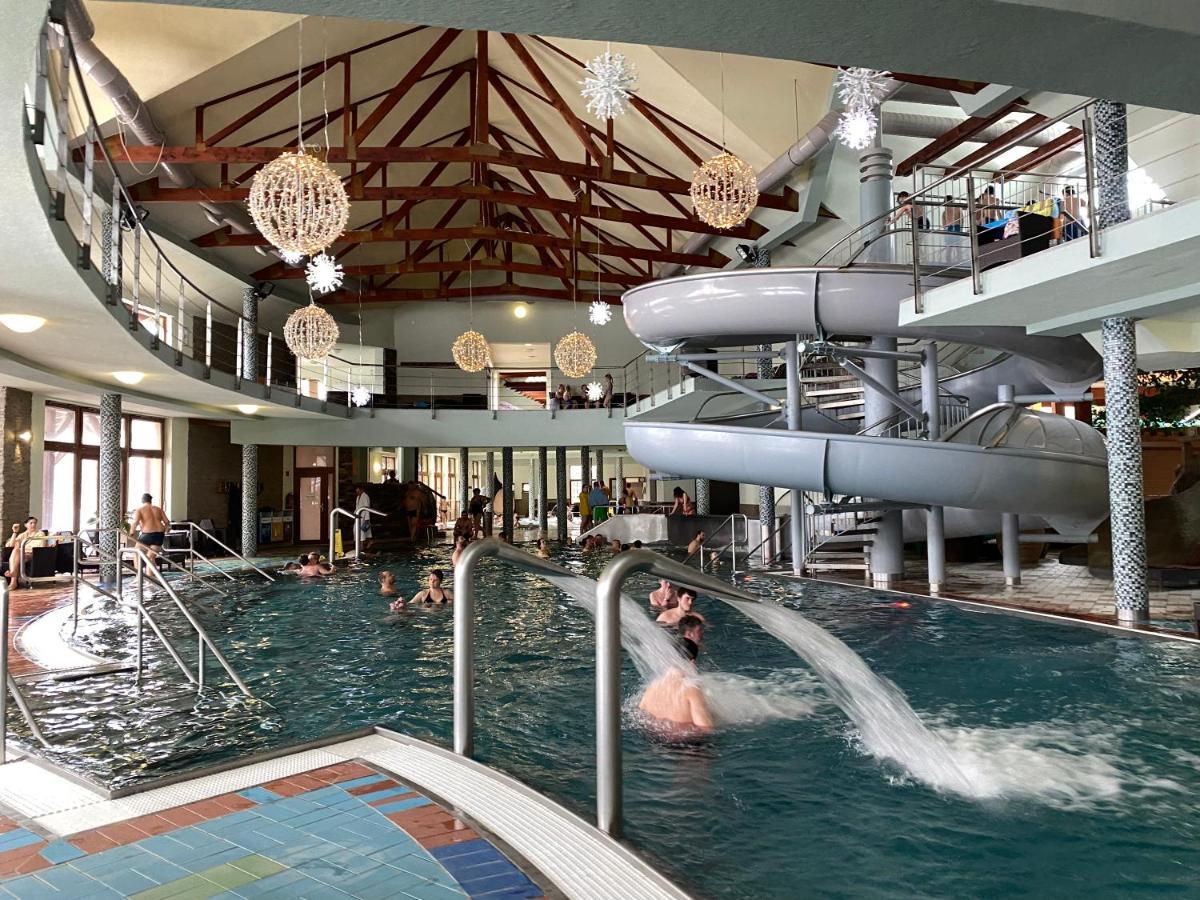 Apartment Friends Besenova - Free Swinning Pool Luaran gambar